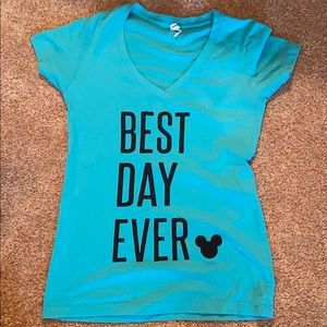 Best Day Ever Disney T-Shirt -size medium